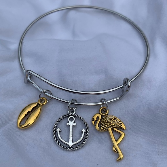 Brand New! Handmade! Adjustable Charm Bangle Bracelet! - Picture 2 of 3